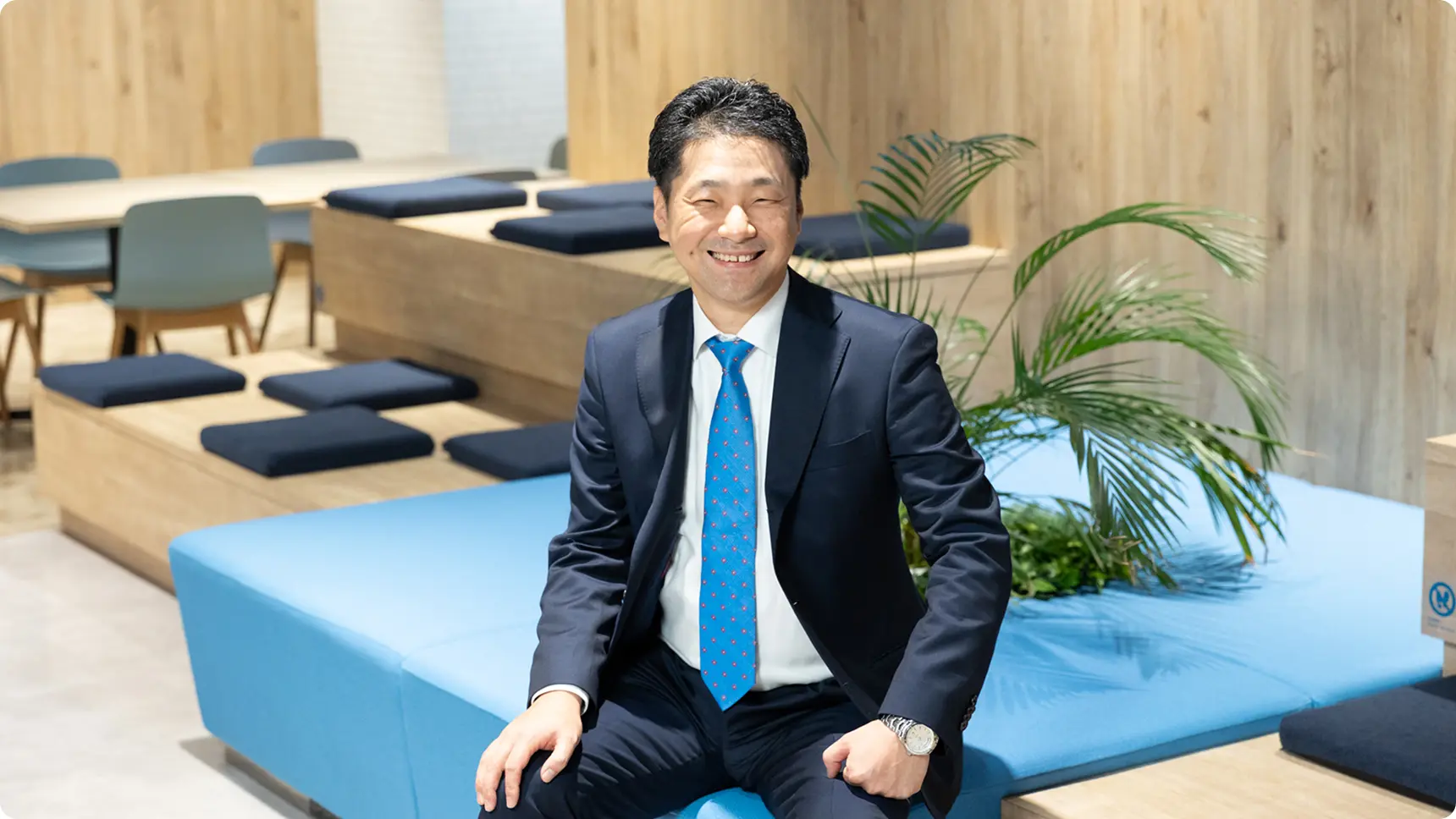 株式会社情報企画 浦岡様