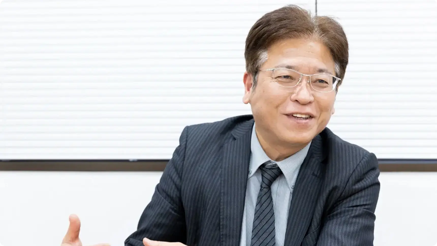 よい成果を出していただけましたので、今年の4月に入社した新入社員3名にも新入社員向けと『リアプロ』の計6カ月の研修をお願いしています。