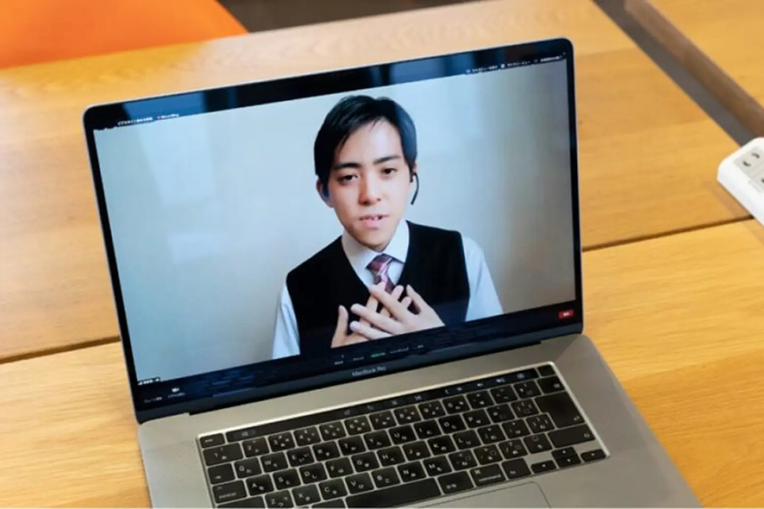 経験を活かし新入社員研修の企画立案も担当しています