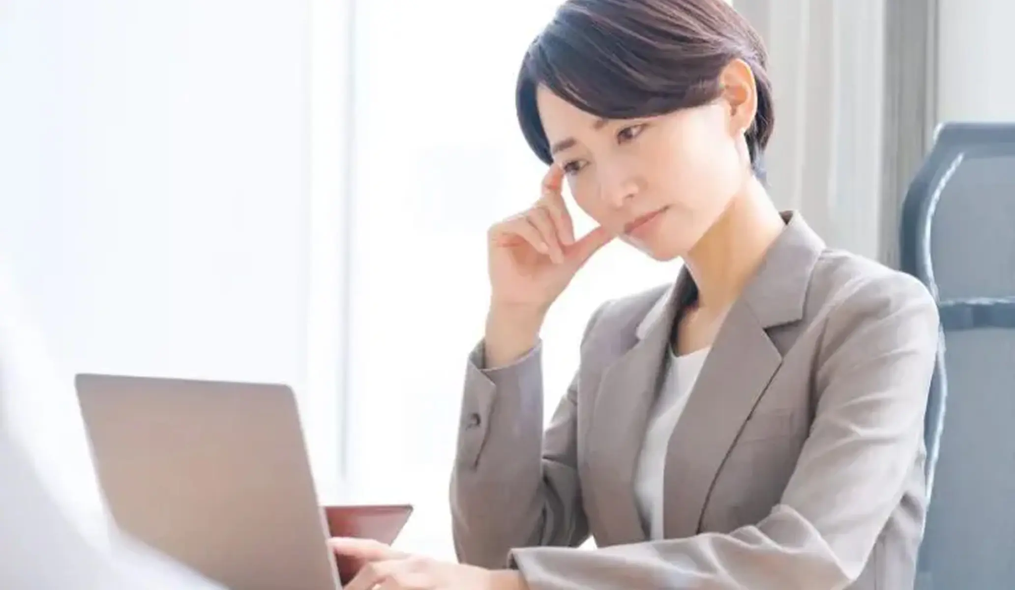 ハラスメントを防ぐには？管理職以外も受講したいおすすめの研修を紹介