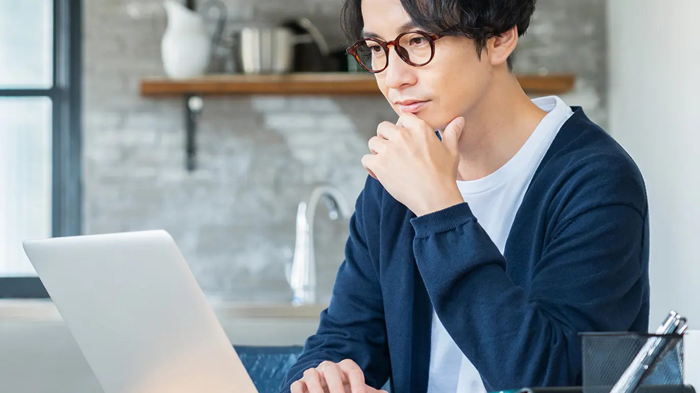 選ばれる理由④ 全国どこでも受講可能。 全国各地の教室＋オンラインで開講