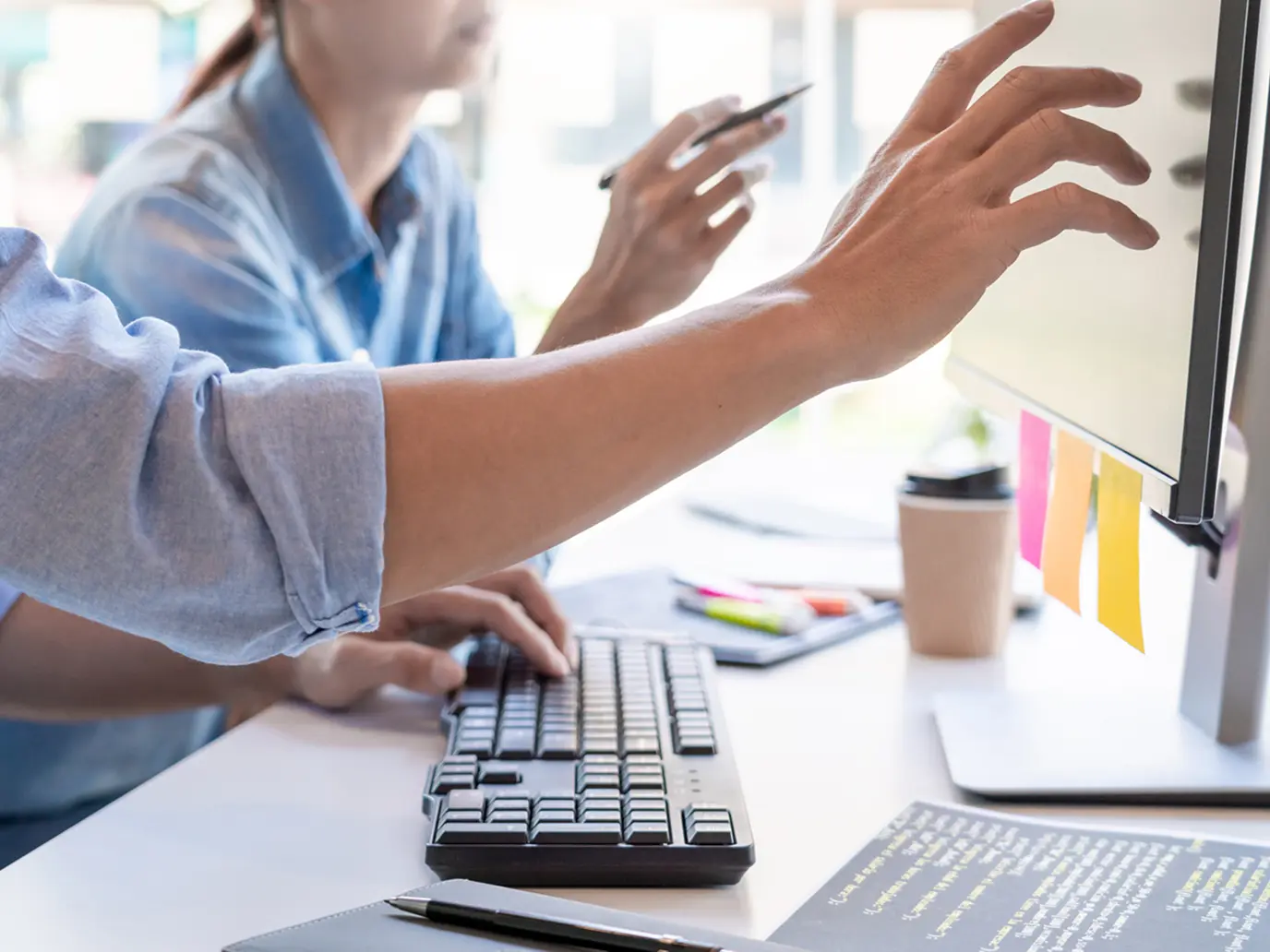 東京ITスクールなら、ツールの使い方だけでなく実務で成果を出すデザインスキルを身につけられます