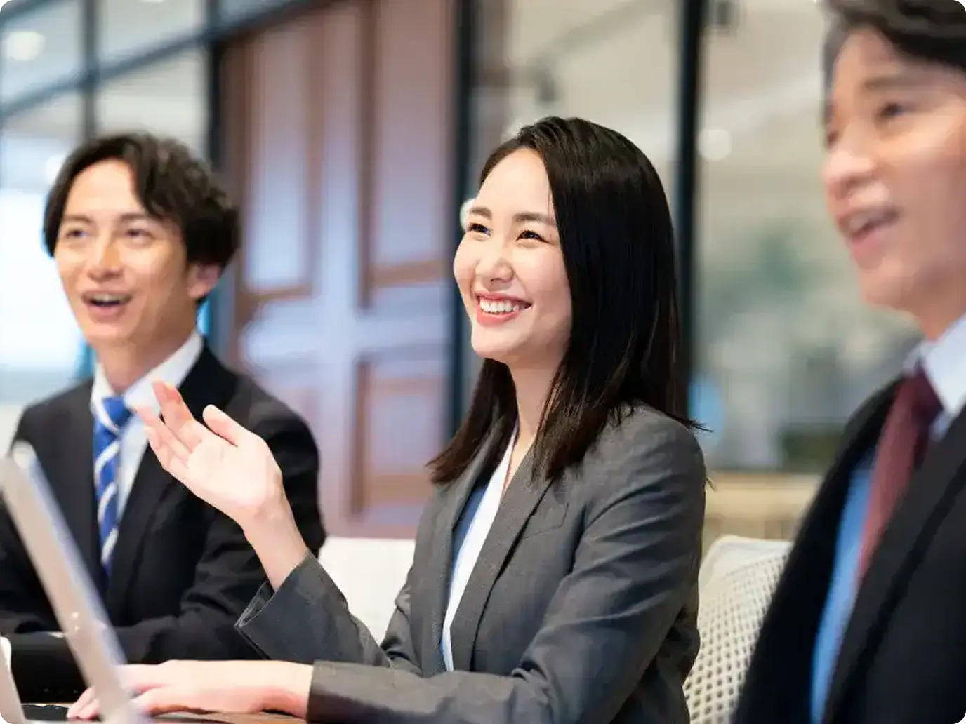 東京ITスクールなら顧客の真のニーズをとらえるヒアリング力とよりよい関係構築のための提案力を上げられます