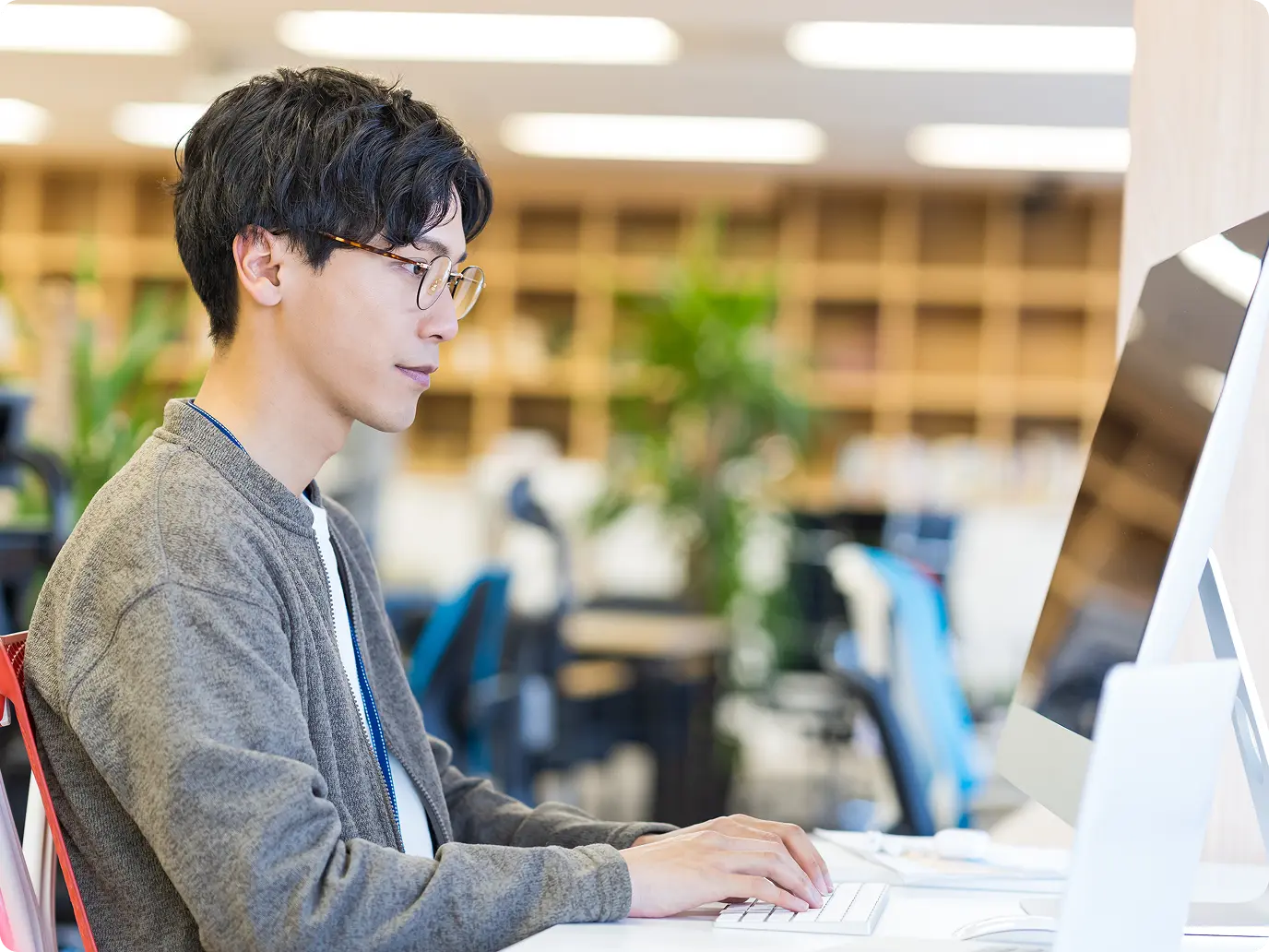 東京ITスクールのシステム設計研修なら、現場で役立つ実践的なスキルを習得できます