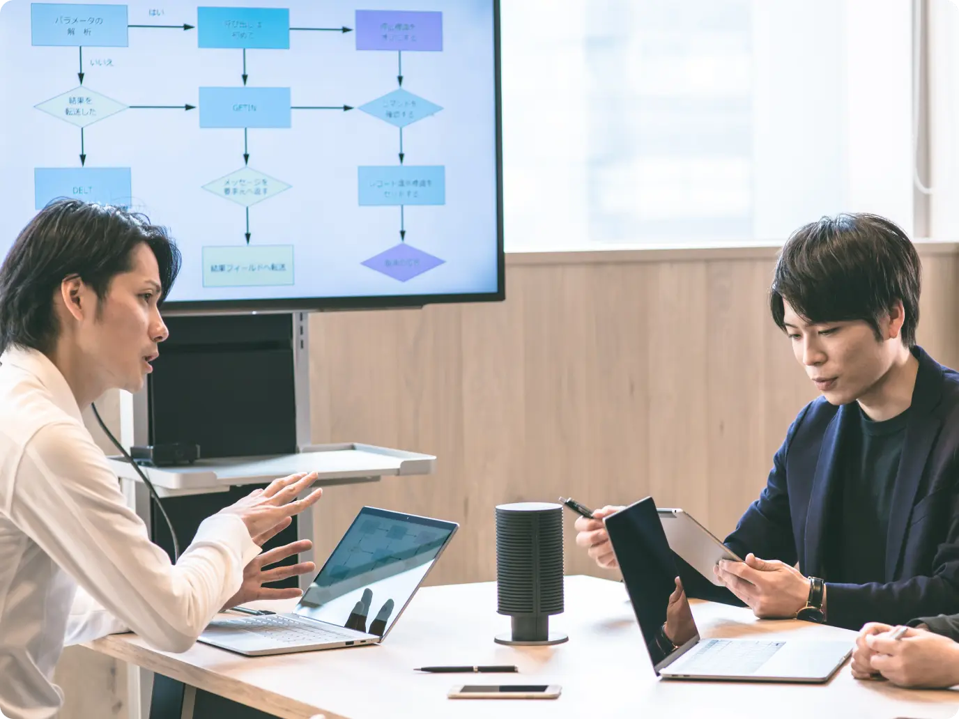 東京ITスクールのUML研修なら、現役エンジニアから現場で活きるスキルが学べます